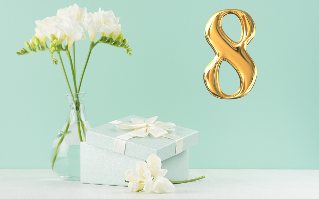 8th Anniversary Gifts – Celebrating Love with Bronze & Linen Wall Art from BuzzCrafts